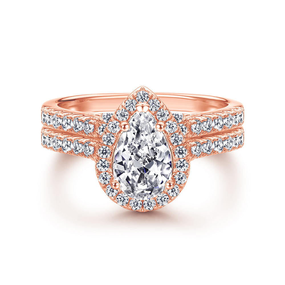 rose gold engagement ring