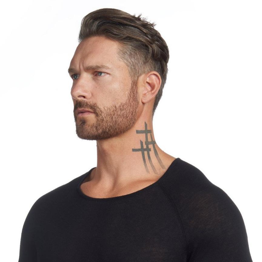 The Short Sleeve Lightweight Fitted Sweater by WESTON JON BOUCHÉR