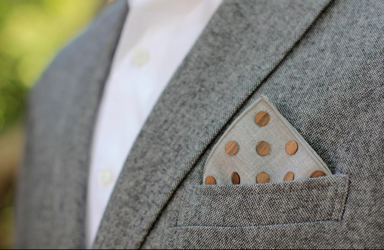 Pocket Square- Walnut Dot Gray