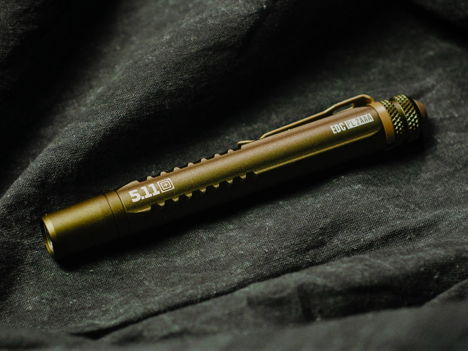 edc tactical pen light